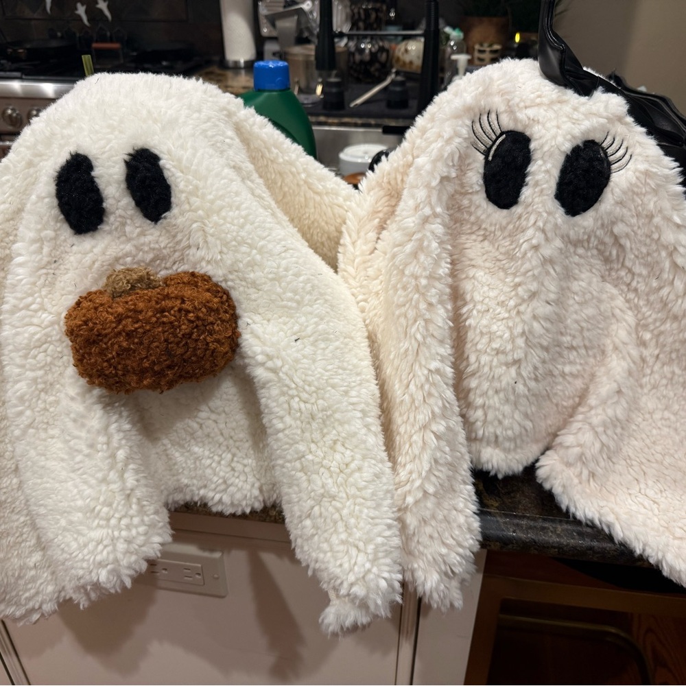 Pottery Barn Mr & Mrs Gus Pillows